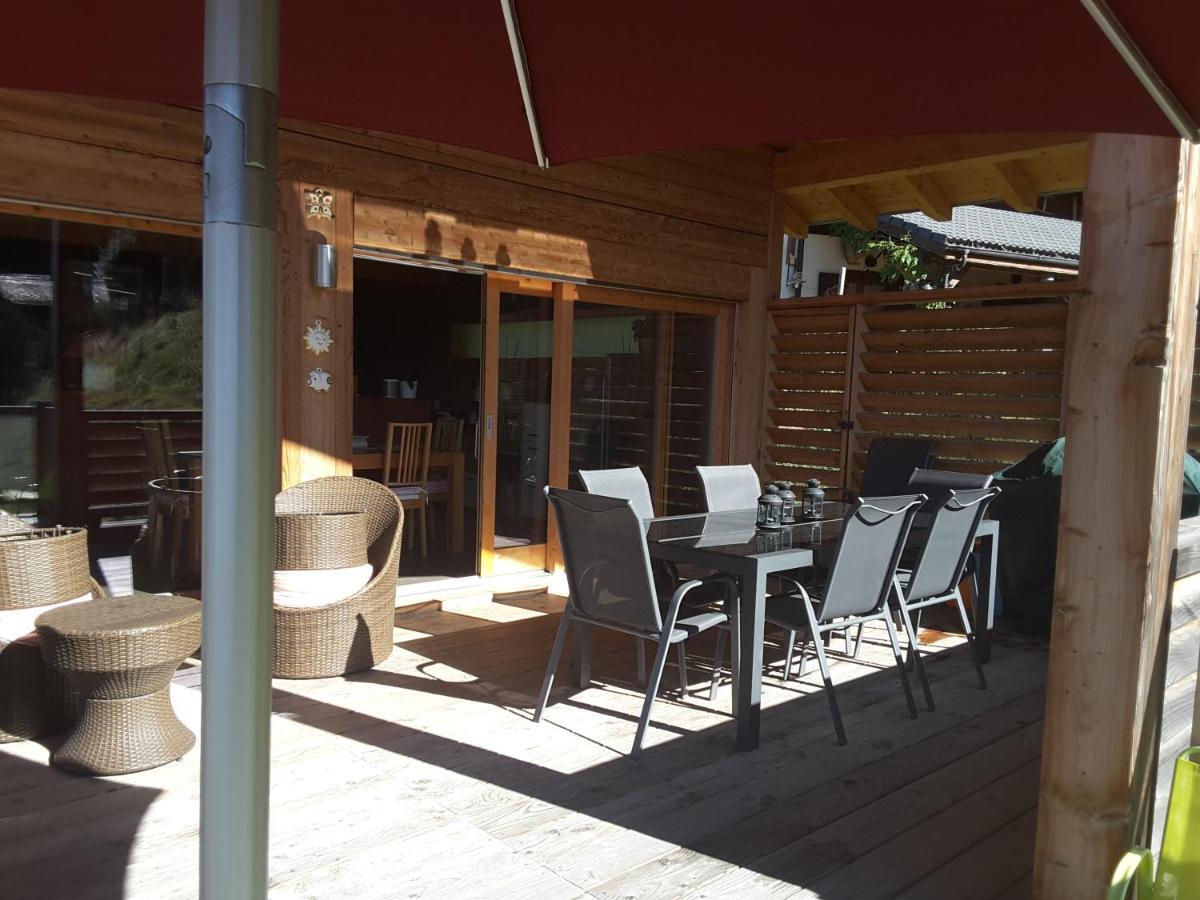 Chalet Tzarbonire Bed and Breakfast Chalais Exteriör bild